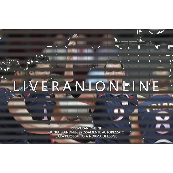 06.07.2011 GDANSK-SOPOT;ENERGO ARENA (GDANSK-SOPOT POLAND -ENERGO ARENA), SIATKOWKA MEZCZYZN (VOLLEYBALL MEN\'S), LIGA SWIATOWA 2011 - FINALY GRUPA F ( VOLLEYBALL WORLD LEAGUE 2011 - FINALS POOL F), MECZ ROSJA - USA (GAME POLAND - USA UNITED STATES OF AMERICA) NZ ANDERSSON MATTHEW (C), RYAN MILLAR - USA RADOSC FOTO LUKASZ GROCHALA/ CYFRASPORT/NEWSPIX.PL --- Newspix.pl *** Local Caption *** www.newspix.pl mail us: info@newspix.pl call us: 0048 022 23 22 222 --- Polish Picture Agency by Ringier Axel Springer Poland