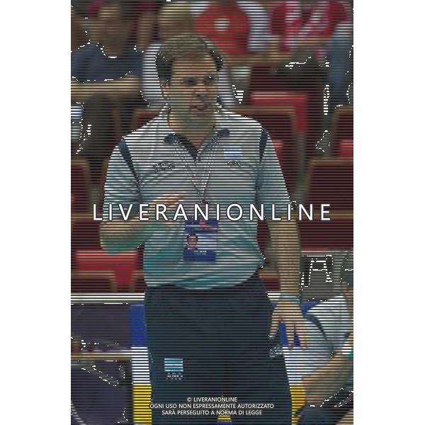 06.07.2011 - Gdansk , ERGO Arena , Siatkowka mezczyzn (Volleyball men\'s) , Finaly Ligi Swiatowej 2011 , FIVB World League Final 2011 , Argentyna (bialo-niebieskie) - Wlochy (granatowe) N/Z Javier Weber Fot. Mariusz Palczynski / Edytor.net / Newspix.pl --- Newspix.pl *** Local Caption *** www.newspix.pl mail us: info@newspix.pl call us: 0048 022 23 22 222 --- Polish Picture Agency by Ringier Axel Springer Poland