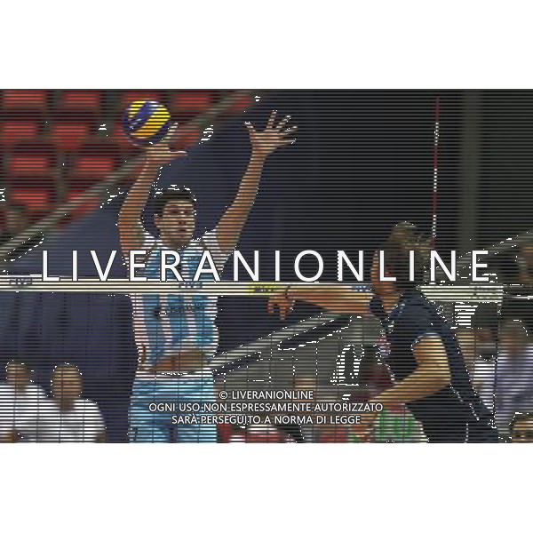 06.07.2011 GDANSK , ERGO ARENA , SIATKOWAK , LIGA SWIATOWA 2011 , FAZA FINALOWA , GRUPA E , MECZ ARGENTYNA - WLOCHY , VOLLEYBALL , FIVB MEN\'S VOLLEUBALL WORLD LEAGUE 2011, FINAL ROUND , POOL E , GAME BETWEEN ARGENTINA - ITALY N/Z: (L) FACUNDO CONTE (ARG) , (P) MICHAL LASKO (ITA) FOTO JAKUB PIASECKI / CYFRASPORT / NEWSPIX.PL --- Newspix.pl *** Local Caption *** www.newspix.pl mail us: info@newspix.pl call us: 0048 022 23 22 222 --- Polish Picture Agency by Ringier Axel Springer Poland