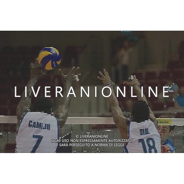 07.07.2011 - Gdansk , ERGO Arena , Siatkowka mezczyzn (Volleyball men\'s) , Finaly Ligi Swiatowej 2011 , FIVB World League Final 2011 , Kuba (biale) - Rosja (niebieskie) N/Z Camejo , Diaz Fot. Mariusz Palczynski / Edytor.net / Newspix.pl --- Newspix.pl *** Local Caption *** www.newspix.pl mail us: info@newspix.pl call us: 0048 022 23 22 222 --- Polish Picture Agency by Ringier Axel Springer Poland