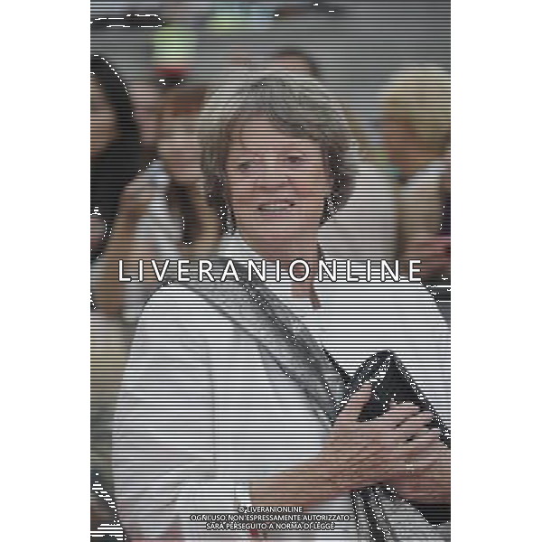 Dame Maggie Smith arrives at the World Premiere of \'Harry Potter And The Deathly Hallows Part 2\' in Trafalgar Square on July 7, 2011 in London, England.