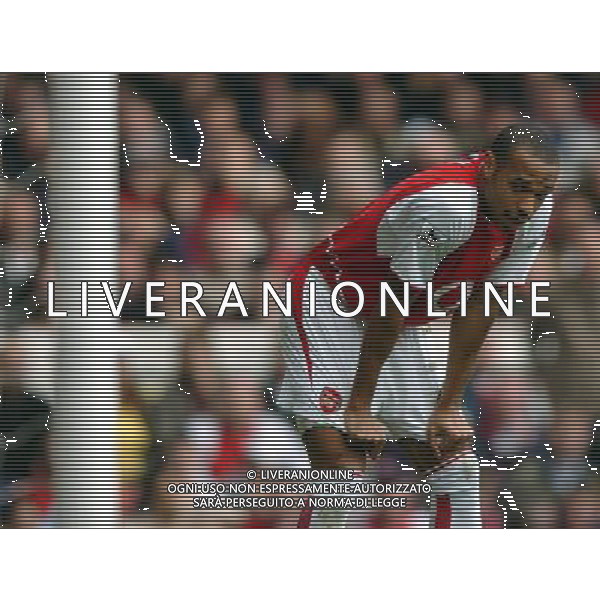 ARSENAL CALCIO 2004 NELLA FOTO HENRY THIERRI AGENZIA IPS POZZERRI-ALDO LIVERANI
