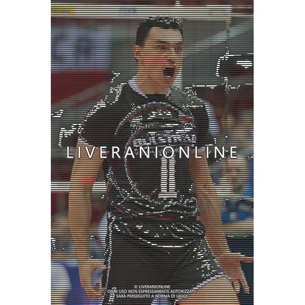 07.07.2011 - Gdansk , ERGO Arena , Siatkowka mezczyzn (Volleyball men\'s) , Finaly Ligi Swiatowej 2011 , FIVB World League Final 2011 , Wlochy (biale) - Bulgaria (czarne) N/Z Vladimir Nikolov Fot. Mariusz Palczynski / Edytor.net / NEWSPIX.PL --- Newspix.pl *** Local Caption *** www.newspix.pl mail us: info@newspix.pl call us: 0048 022 23 22 222 --- Polish Picture Agency by Ringier Axel Springer Poland