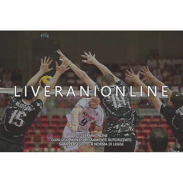 07.07.2011 - Gdansk , ERGO Arena , Siatkowka mezczyzn (Volleyball men\'s) , Finaly Ligi Swiatowej 2011 , FIVB World League Final 2011 , Wlochy (biale) - Bulgaria (czarne) N/Z TTodor Aleskiev , Ivan Zaytsev , Teodor Todorov Fot. Mariusz Palczynski / Edytor.net / NEWSPIX.PL --- Newspix.pl *** Local Caption *** www.newspix.pl mail us: info@newspix.pl call us: 0048 022 23 22 222 --- Polish Picture Agency by Ringier Axel Springer Poland