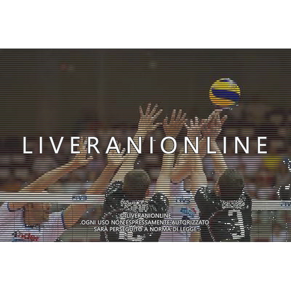 07.07.2011 - Gdansk , ERGO Arena , Siatkowka mezczyzn (Volleyball men\'s) , Finaly Ligi Swiatowej 2011 , FIVB World League Final 2011 , Wlochy (biale) - Bulgaria (czarne) N/Z Emanuele Birarelli , Viktor Yosifov , Ivan Zaytsev , Andrey Zhekov Fot. Mariusz Palczynski / Edytor.net / NEWSPIX.PL --- Newspix.pl *** Local Caption *** www.newspix.pl mail us: info@newspix.pl call us: 0048 022 23 22 222 --- Polish Picture Agency by Ringier Axel Springer Poland