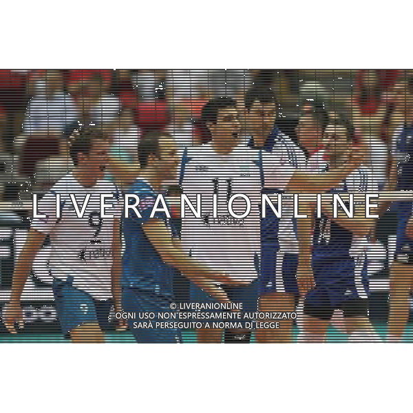 08.07.2011 GDANSK , ERGO ARENA , SIATKOWAK , 06-10.07.2011 LIGA SWIATOWA 2011 , FAZA FINALOWA , GRUPA E , MECZ POLSKA - ARGENTYNA , VOLLEYBALL , FIVB MEN\'S VOLLEUBALL WORLD LEAGUE 2011, FINAL ROUND , POOL E , GAME BETWEEN POLAND - ARGENTINA N/Z: 9- RODRIGO QUIROGA, (S/C) ALEXIS GONZALES , 11- SEBASTIANO SOLE (ARG) FOTO JAKUB PIASECKI / CYFRASPORT / NEWSPIX.PL --- Newspix.pl *** Local Caption *** www.newspix.pl mail us: info@newspix.pl call us: 0048 022 23 22 222 --- Polish Picture Agency by Ringier Axel Springer Poland