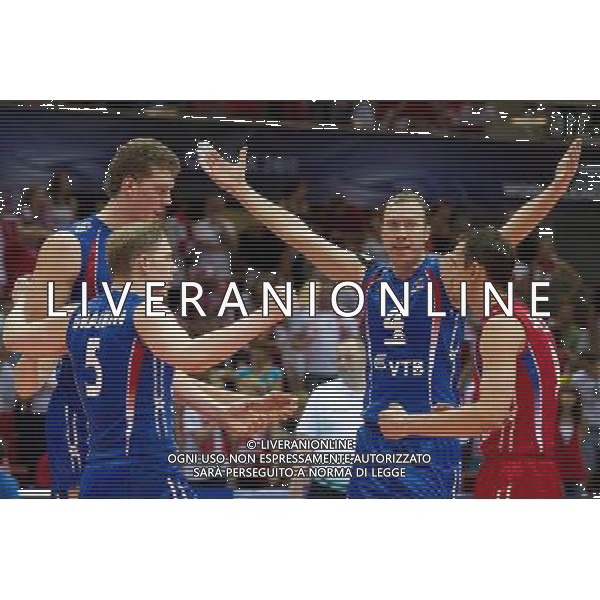 09.07.2011 - Gdansk , ERGO Arena , Siatkowka mezczyzn (Volleyball men\'s) , Finaly Ligi Swiatowej 2011 , FIVB World League Final 2011 , Mecz polfinalowy Polska (biale) - Rosja (niebieskie) N/Z Siatkarze Rosji Fot. Mariusz Palczynski / Edytor.net / Newspix.pl --- Newspix.pl *** Local Caption *** www.newspix.pl mail us: info@newspix.pl call us: 0048 022 23 22 222 --- Polish Picture Agency by Ringier Axel Springer Poland