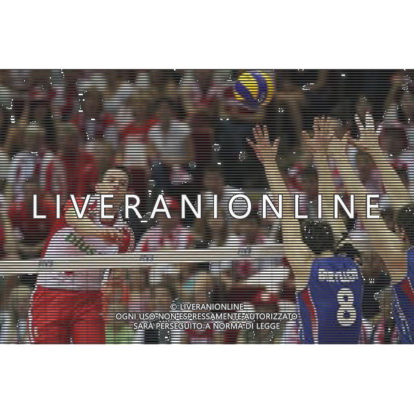 09.07.2011 GDANSK , ERGO ARENA , SIATKOWAK , 06-10.07.2011 LIGA SWIATOWA 2011 , FAZA FINALOWA , POLFINAL , MECZ POLSKA - ROSJA , VOLLEYBALL , FIVB MEN\'S VOLLEUBALL WORLD LEAGUE 2011, FINAL ROUND , SEMIFINAL , GAME BETWEEN POLAND - RUSSIA N/Z: (L) BARTOSZ KUREK (POL) FOTO JAKUB PIASECKI / CYFRASPORT / NEWSPIX.PL --- Newspix.pl *** Local Caption *** www.newspix.pl mail us: info@newspix.pl call us: 0048 022 23 22 222 --- Polish Picture Agency by Ringier Axel Springer Poland