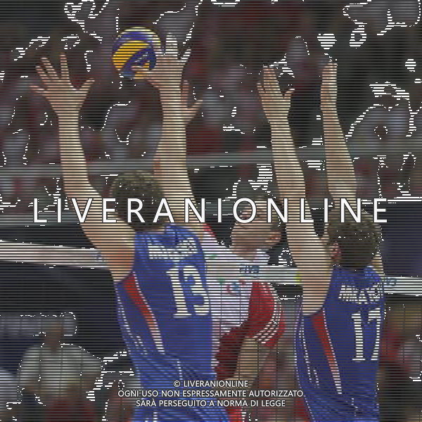 09.07.2011 GDANSK-SOPOT;ENERGO ARENA (GDANSK-SOPOT POLAND -ENERGO ARENA), SIATKOWKA MEZCZYZN (VOLLEYBALL MEN\'S), LIGA SWIATOWA 2011 - FINALY POLFINAL( VOLLEYBALL WORLD LEAGUE 2011 - SEMI FINAL), MECZ POLSKA-ROSJA (GAME POLAND-RUSSIA) NZ BARTOSZ KUREK (C) FOTO LUKASZ GROCHALA/ CYFRASPORT / NEWSPIX.PL --- Newspix.pl *** Local Caption *** www.newspix.pl mail us: info@newspix.pl call us: 0048 022 23 22 222 --- Polish Picture Agency by Ringier Axel Springer Poland