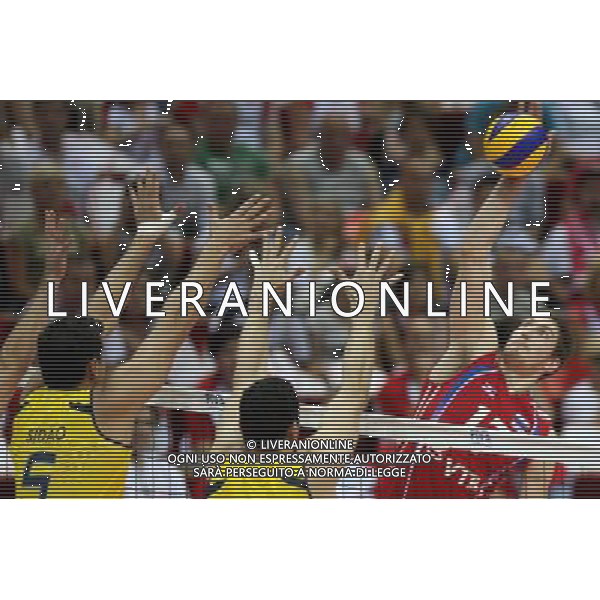 10.07.2011, GDANSK, ERGO ARENA, LIGA SWIATOWA, FIVB WORLD LEAGUE FINALS, FINAL, BRAZYLIA - ROSJA, BRASIL - RUSSIA, SIDAO, THEO (BRA), MAXIM MIKHAYLOV (RUS), FOT. TOMASZ JASTRZEBOWSKI / FOTO OLIMPIK / NEWSPIX.PL --- Newspix.pl *** Local Caption *** www.newspix.pl mail us: info@newspix.pl call us: 0048 022 23 22 222 --- Polish Picture Agency by Ringier Axel Springer Poland