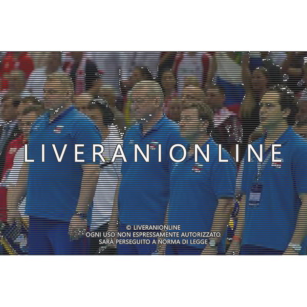 10.07.2011 - Gdansk , ERGO Arena , Siatkowka mezczyzn (Volleyball men\'s) , Finaly Ligi Swiatowej 2011 , FIVB World League Final 2011 , Final Brazylia (zolte) - Rosja (czerwone) N/Z Sztab szkoleniowy Rosji Fot. Mariusz Palczynski / Edytor.net / Newspix.pl --- Newspix.pl *** Local Caption *** www.newspix.pl mail us: info@newspix.pl call us: 0048 022 23 22 222 --- Polish Picture Agency by Ringier Axel Springer Poland