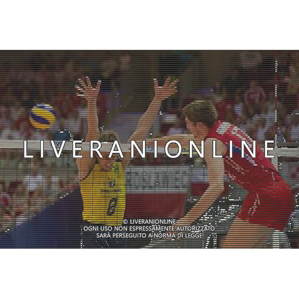 10.07.2011 - Gdansk , ERGO Arena , Siatkowka mezczyzn (Volleyball men\'s) , Finaly Ligi Swiatowej 2011 , FIVB World League Final 2011 , Final Brazylia (zolte) - Rosja (czerwone) N/Z Murilo , Maxim Mikhaylov Fot. Mariusz Palczynski / Edytor.net / Newspix.pl --- Newspix.pl *** Local Caption *** www.newspix.pl mail us: info@newspix.pl call us: 0048 022 23 22 222 --- Polish Picture Agency by Ringier Axel Springer Poland