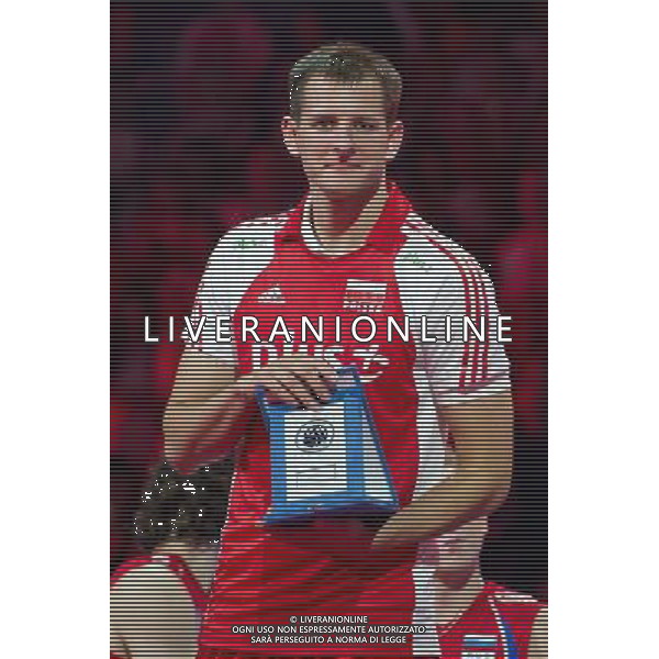 10.07.2011 - Gdansk , ERGO Arena , Siatkowka mezczyzn (Volleyball men\'s) , Finaly Ligi Swiatowej 2011 , FIVB World League Final 2011 , Dekoracja N/Z Bartosz Kurek Fot. Mariusz Palczynski / Edytor.net /NEWSPIX.PL --- Newspix.pl *** Local Caption *** www.newspix.pl mail us: info@newspix.pl call us: 0048 022 23 22 222 --- Polish Picture Agency by Ringier Axel Springer Poland