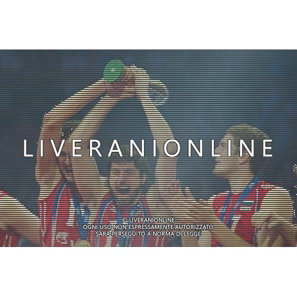 10.07.2011 - Gdansk , ERGO Arena , Siatkowka mezczyzn (Volleyball men\'s) , Finaly Ligi Swiatowej 2011 , FIVB World League Final 2011 , Dekoracja N/Z Alexander Volkov , Alexander Butko , Maxim Mikhaylov Fot. Mariusz Palczynski / Edytor.net /NEWSPIX.PL --- Newspix.pl *** Local Caption *** www.newspix.pl mail us: info@newspix.pl call us: 0048 022 23 22 222 --- Polish Picture Agency by Ringier Axel Springer Poland