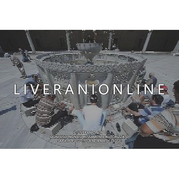 (110709) -- EDIRNE, July 9, 2011 -- Muslims clean themselves before enter the Selimiye Mosque Complex in Edirne, Turkey, July 9, 2011. The Selimiye Mosque, an Ottoman mosque, was commissioned by Sultan Selim II and was built by architect Mimar Sinan in the 16th century. It was considered to be one of the highest achievements of Islamic architecture. The Selimiye Mosque and its Social Complex entered the List of World Heritage at the 35th session of UNESCO\'s World Heritage Committee in June 2011. Ma Yan) (wjd)