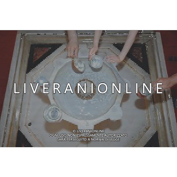 (110709) -- EDIRNE, July 9, 2011 -- Muslims get drinking water from a sink at the Selimiye Mosque Complex in Edirne, Turkey, July 9, 2011. The Selimiye Mosque, an Ottoman mosque, was commissioned by Sultan Selim II and was built by architect Mimar Sinan in the 16th century. It was considered to be one of the highest achievements of Islamic architecture. The Selimiye Mosque and its Social Complex entered the List of World Heritage at the 35th session of UNESCO\'s World Heritage Committee in June 2011. Ma Yan) (wjd)