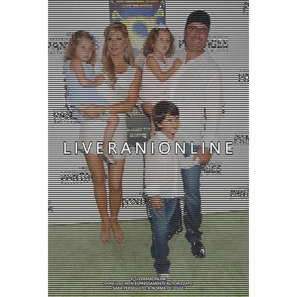 Alexis Bellino, husband Jim Bellino, son James and daughters Malenia and Mackenna \'Shrek The Musical\' Opening Night at the Pantages Theatre July 13, 2011 - Hollywood, California