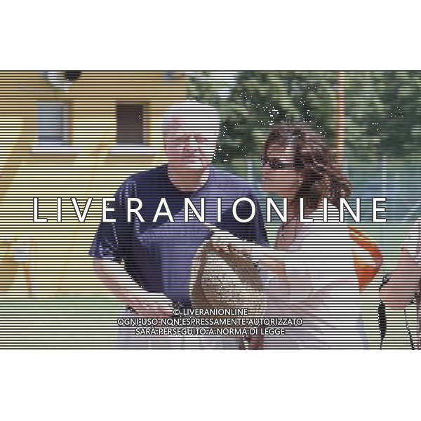 PARMA 16/07/2011 - THOMAS DI BENEDETTO SENIOR ASSISTE ALLA PARTITA DI BASEBALL DEL FIGLIO - NELLA FOTO: IL PATRON DELLA ROMA ASSIEME ALLA PRESIDENTE DEL BASEBALL REGGIO GRAZIELLA CASALI - FOTO FRANCESCA SOLI / AGENZIA ALDO LIVERANI