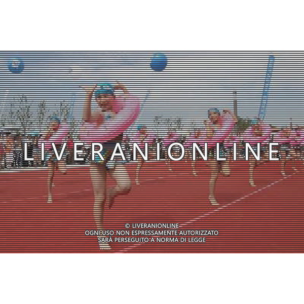 (110716) -- SHANGHAI, July 16, 2011 () -- Children perform dance at the opening ceremony of the World Swimming Exhibition in Shanghai, east China, July 16, 2011. The World Swimming Exhibition kicked off in Shanghai on Saturday. (/Fan Jun) (zgp)