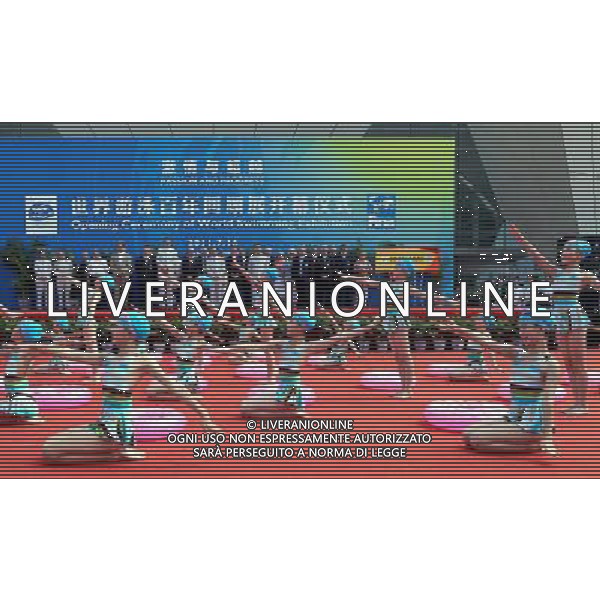 (110716) -- SHANGHAI, July 16, 2011 () -- Children perform dance at the opening ceremony of the World Swimming Exhibition in Shanghai, east China, July 16, 2011. The World Swimming Exhibition kicked off in Shanghai on Saturday. (/Fan Jun) (zgp)