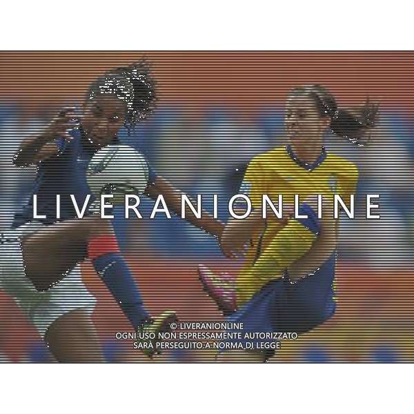(110716) -- SINSHEIM, July 16, 2011 () -- Sweden\'s Lotta Schelin (R) vies with France\'s Laura Georges during the third place final match between Sweden and France at the 2011 FIFA Women\'s World Cup in Sinsheim, Germany, July 16, 2011. Sweden beat France 2-1 and claimed the third place of the 2011 FIFA Women\'s World Cup. (/Ma Ning) (zw)