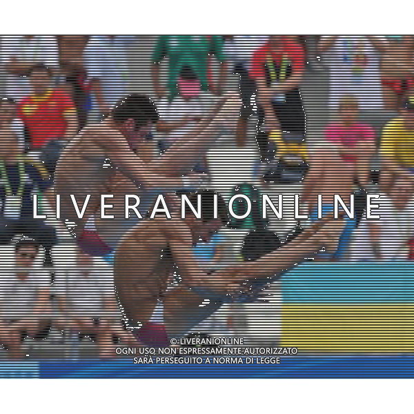 (110717) -- SHANGHAI, July 17, 2011 () -- David Boudia/Nick Mccrory of the United States compete in the preliminary round of the men\'s 10m synchronized platform diving event at the 14th FINA World Championships in Shanghai, east China, July 17, 2011. David Boudia/Nick Mccrory ranked second with 447.21 points. (/Yang Zongyou)(zgp)