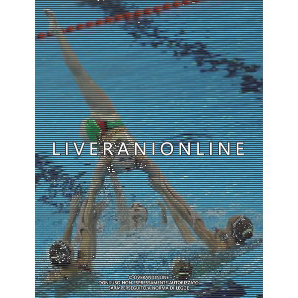 (110719) -- SHANGHAI, July 19, 2011 () -- Ukraine\'s team compete in the preliminary of the free combination of synchronized swimming event at the 14th FINA World Championships in Shanghai, east China, July 19, 2011. The Ukrainian team ranked fifth with 92.410 points. (/Li Ming) (zgp)