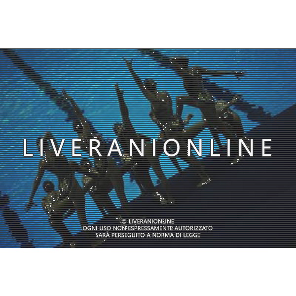 (110719) -- SHANGHAI, July 19, 2011 () -- Canada\'s team compete in the preliminary of the free combination of synchronized swimming event at the 14th FINA World Championships in Shanghai, east China, July 19, 2011. The Canadian team ranked fourth with 95.250 points. (/Li Ming) (zgp)