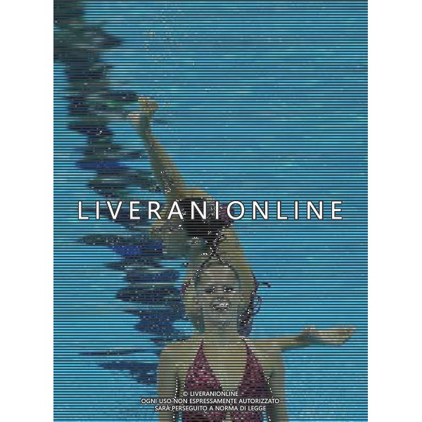 (110719) -- SHANGHAI, July 19, 2011 () -- Members of Spain\'s team compete in the preliminary of the free combination of synchronized swimming event at the 14th FINA World Championships in Shanghai, east China, July 19, 2011. The Spanish team ranked the third with 95.640 points. (/Li Ming) (zgp)