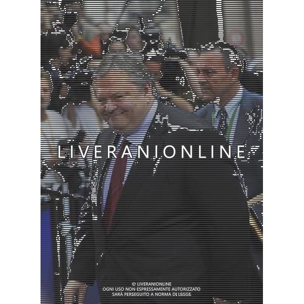 (110721) -- BRUSSELS, July 21, 2011 () -- Greek Financial Minister Evangelos Venizelos arrives at the European Council building in Brussels, capital of Belgium, July 21, 2011. Top eurozone leaders held a summit on Thursday to outline a second bail-out for debt-ridden Greece. (/Yu Yang)(ww)