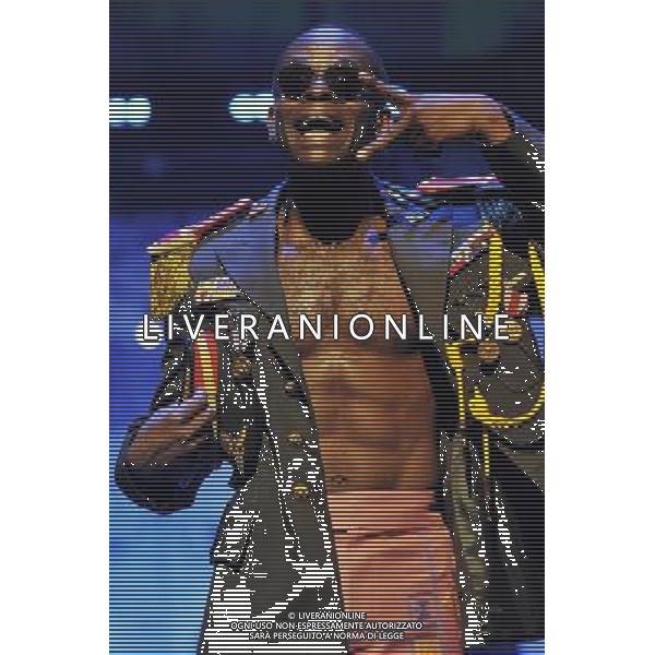 FELA! is a provocative hybrid of dance, theatre and music exploring the extravagant world of Afrobeat legend Fela Kuti. The production received its world premiere Off-Broadway in September 2008, where it won the Lucille Lortel Award for Best Musical, before transferring to BroadwayÌs Eugene OÌNeill Theatre in November 2009 where its accolades included three 2010 Tony Awards?, for Best Choreography, Best Costume Design, Best Sound Design, and an Astaire Award for Bill T. JonesÌ choreography. Photo Shows; Sahr Ngaujah as Fela Anikulapo-Kuti