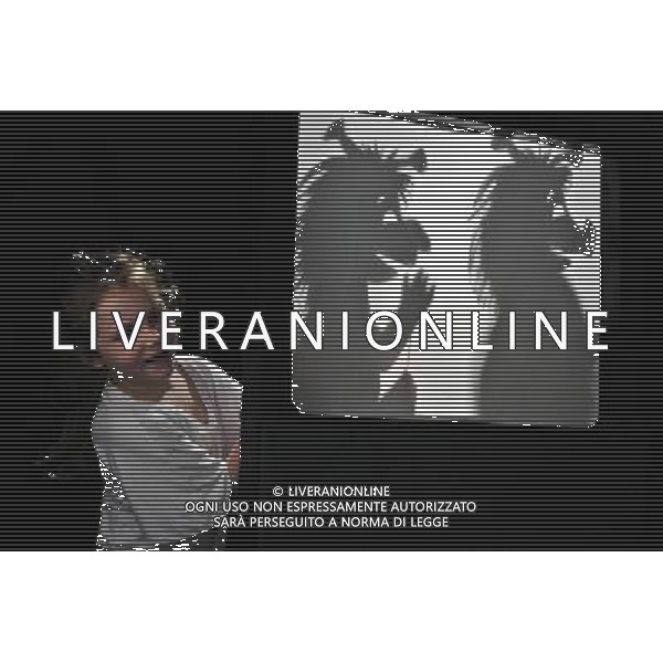 (110721) -- HOLON (ISRAEL), July 21, 2011 () -- A child experiences shadow puppet performance during the 14th International Puppet Theatre and Film Festival in Holon, Israel, July 21, 2011. The annual festival opened on Thursday and extended to 9 days from usual 7 days. (/Yin Dongxun) (wjd)