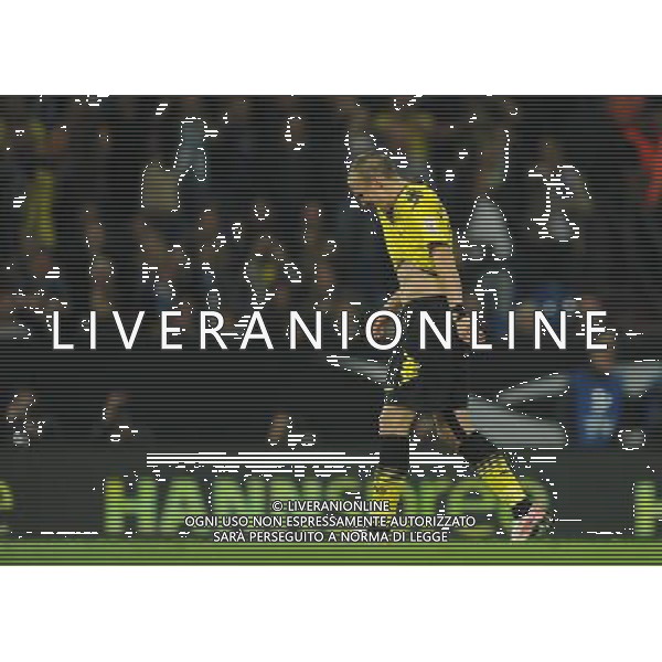 firo : Fußball,Fussball, 23.07.2011 1.BL, 1.Bundesliga, Saison 2011/2012 Supercup 2011, FC SCHALKE 04 - BVB, Borussia Dortmund, 4:3 n.E. Kevin GROßKREUTZ, BVB, Enttäuschung nach verschossenem Elfmeter $worldrightsEs gelten unsere AGB, einsehbar auf www.firosportphoto.de copyright by firo sportphoto: Pfefferackerstr. 2a  45894 G e l s e n k i r c h e n www.firosportphoto.de mail@firosportphoto.de (V o l k s b a n k B o c h u m - W i t t e n ) BLZ.: 430 601 29 Kt. Nr.: 341 117 100 Tel:  0209 - 9304402 Fax:  0209 - 9304443