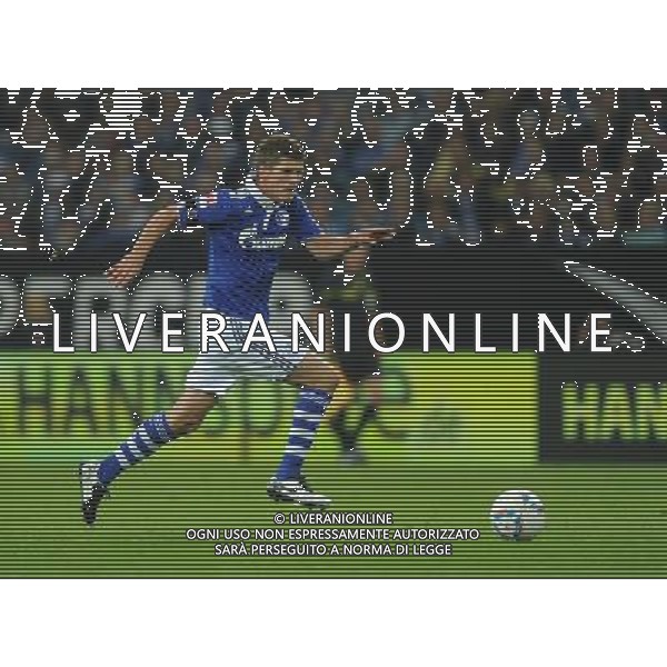 firo : Fußball,Fussball, 23.07.2011 1.BL, 1.Bundesliga, Saison 2011/2012 Supercup 2011, FC SCHALKE 04 - BVB, Borussia Dortmund, 4:3 n.E. Klaas-Jan HUNTELAAR, Schalke, Einzelaktion $worldrightsEs gelten unsere AGB, einsehbar auf www.firosportphoto.de copyright by firo sportphoto: Pfefferackerstr. 2a  45894 G e l s e n k i r c h e n www.firosportphoto.de mail@firosportphoto.de (V o l k s b a n k B o c h u m - W i t t e n ) BLZ.: 430 601 29 Kt. Nr.: 341 117 100 Tel:  0209 - 9304402 Fax:  0209 - 9304443