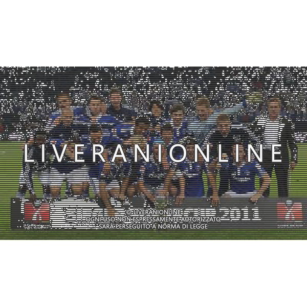 firo Fuvüball,Fussball, 23.07.2011 1..Bundesliga, Saison 2011/2012 3.Liga DFL Supercup Finale Meister gegen Pokalsieger 5:4 FC Schalke - BVB Borussia Dortmund Sieger Jubel Supercup Gewinner Teamfoto mannschaftsjubel $worldrightsEs gelten unsere AGB, einsehbar auf www.firosportphoto.de copyright by firo sportphoto: Pfefferackerstr. 2a¬† 45894 G e l s e n k i r c h e n www.firosportphoto.de mail@firosportphoto.de (V o l k s b a n k B o c h u m - W i t t e n ) BLZ.: 430 601 29 Kt. Nr.: 341 117 100 Tel:¬† 0209 - 9304402 Fax:¬† 0209 - 9304443