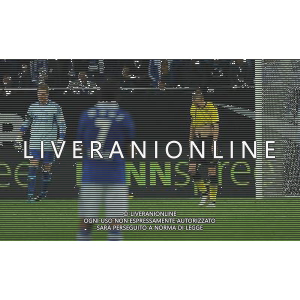 firo Fuvüball,Fussball, 23.07.2011 1..Bundesliga, Saison 2011/2012 3.Liga DFL Supercup Finale Meister gegen Pokalsieger 5:4 mnach Elfmeterschievüen FC Schalke - BVB Borussia Dortmund Kevin Grovükreutz verschievüt Elfmeter gegen Ralf Fv§hrmann Enttv§uschung Enttv§uscht Kevin $worldrightsEs gelten unsere AGB, einsehbar auf www.firosportphoto.de copyright by firo sportphoto: Pfefferackerstr. 2a¬† 45894 G e l s e n k i r c h e n www.firosportphoto.de mail@firosportphoto.de (V o l k s b a n k B o c h u m - W i t t e n ) BLZ.: 430 601 29 Kt. Nr.: 341 117 100 Tel:¬† 0209 - 9304402 Fax:¬† 0209 - 9304443