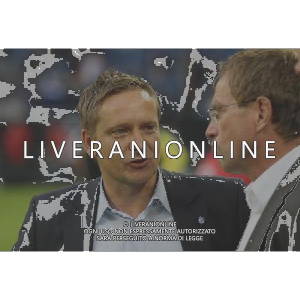 firo Fuvüball,Fussball, 23.07.2011 1..Bundesliga, Saison 2011/2012 3.Liga DFL Supercup Finale Meister gegen Pokalsieger 5:4 mnach Elfmeterschievüen FC Schalke - BVB Borussia Dortmund Horst Heldt und Trainer Ralf Rangnick $worldrightsEs gelten unsere AGB, einsehbar auf www.firosportphoto.de copyright by firo sportphoto: Pfefferackerstr. 2a¬† 45894 G e l s e n k i r c h e n www.firosportphoto.de mail@firosportphoto.de (V o l k s b a n k B o c h u m - W i t t e n ) BLZ.: 430 601 29 Kt. Nr.: 341 117 100 Tel:¬† 0209 - 9304402 Fax:¬† 0209 - 9304443