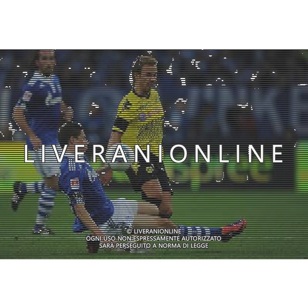 firo Fuvüball,Fussball, 23.07.2011 1..Bundesliga, Saison 2011/2012 3.Liga DFL Supercup Finale Meister gegen Pokalsieger FC Schalke - BVB Borussia Dortmund Zweikampf Julian Draxler gegen Mario Gv?tze Goetze $worldrightsEs gelten unsere AGB, einsehbar auf www.firosportphoto.de copyright by firo sportphoto: Pfefferackerstr. 2a¬† 45894 G e l s e n k i r c h e n www.firosportphoto.de mail@firosportphoto.de (V o l k s b a n k B o c h u m - W i t t e n ) BLZ.: 430 601 29 Kt. Nr.: 341 117 100 Tel:¬† 0209 - 9304402 Fax:¬† 0209 - 9304443