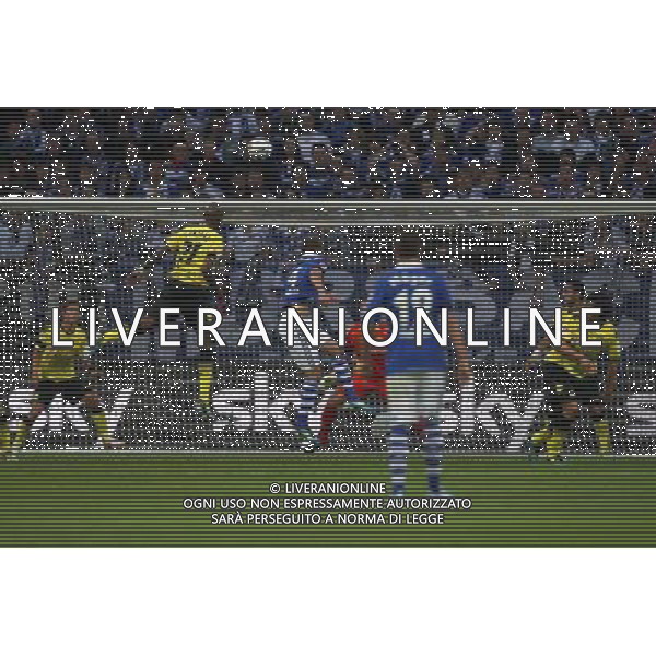 firo Fuvüball,Fussball, 23.07.2011 1.Bundesliga, Saison 2011/2012 Schalke - Dortmund Supercup Finale FC Schalke 04 - BVB Borussia Dortmund (5:3) Schalke, Torchance durch Benedikt Hv?wedes $worldrightsEs gelten unsere AGB, einsehbar auf www.firosportphoto.de copyright by firo sportphoto: Pfefferackerstr. 2a¬† 45894 G e l s e n k i r c h e n www.firosportphoto.de mail@firosportphoto.de (V o l k s b a n k B o c h u m - W i t t e n ) BLZ.: 430 601 29 Kt. Nr.: 341 117 100 Tel:¬† 0209 - 9304402 Fax:¬† 0209 - 9304443