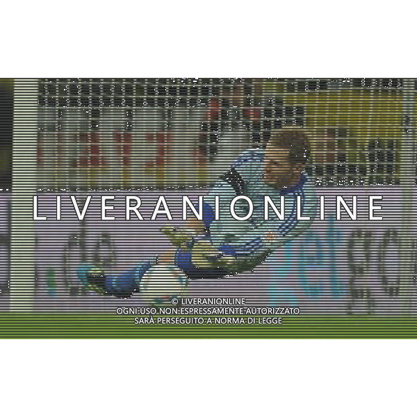 firo : Fußball,Fussball, 23.07.2011 1.BL, 1.Bundesliga, Saison 2011/2012 Supercup 2011, FC SCHALKE 04 - BVB, Borussia Dortmund, 4:3 n.E. Ralf FÄHRMANN, Schalke, hält seinen zweiten Elfmeter $worldrightsEs gelten unsere AGB, einsehbar auf www.firosportphoto.de copyright by firo sportphoto: Pfefferackerstr. 2a  45894 G e l s e n k i r c h e n www.firosportphoto.de mail@firosportphoto.de (V o l k s b a n k B o c h u m - W i t t e n ) BLZ.: 430 601 29 Kt. Nr.: 341 117 100 Tel:  0209 - 9304402 Fax:  0209 - 9304443