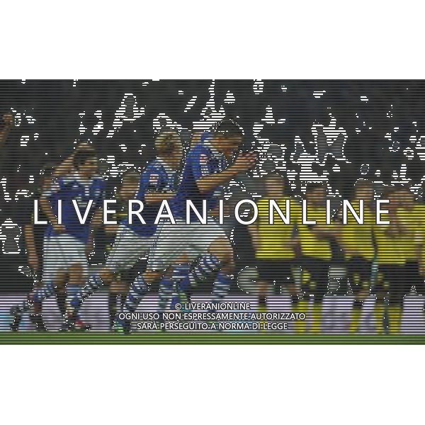 firo : Fußball,Fussball, 23.07.2011 1.BL, 1.Bundesliga, Saison 2011/2012 Supercup 2011, FC SCHALKE 04 - BVB, Borussia Dortmund, 4:3 n.E. Jubel Schalke mit PAPADOPOULOS nach dem entscheidenden Elfmeter, Enttäuschung BVB $worldrightsEs gelten unsere AGB, einsehbar auf www.firosportphoto.de copyright by firo sportphoto: Pfefferackerstr. 2a  45894 G e l s e n k i r c h e n www.firosportphoto.de mail@firosportphoto.de (V o l k s b a n k B o c h u m - W i t t e n ) BLZ.: 430 601 29 Kt. Nr.: 341 117 100 Tel:  0209 - 9304402 Fax:  0209 - 9304443