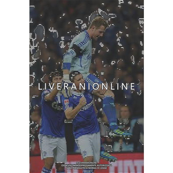 firo : Fußball,Fussball, 23.07.2011 1.BL, 1.Bundesliga, Saison 2011/2012 Supercup 2011, FC SCHALKE 04 - BVB, Borussia Dortmund, 4:3 n.E. Jubel Schalke mit PAPADOPOULOS und FÄHRMANN nach dem entscheidenden Elfmeter, auf den Schultern, hinten RAUL $worldrightsEs gelten unsere AGB, einsehbar auf www.firosportphoto.de copyright by firo sportphoto: Pfefferackerstr. 2a  45894 G e l s e n k i r c h e n www.firosportphoto.de mail@firosportphoto.de (V o l k s b a n k B o c h u m - W i t t e n ) BLZ.: 430 601 29 Kt. Nr.: 341 117 100 Tel:  0209 - 9304402 Fax:  0209 - 9304443