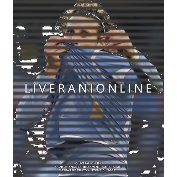 (110724) -- BUENOS AIRES, julio 24, 2011 () -- Uruguay`s Diego Forlan\ celebtates his goal(/Claudio Cruz)