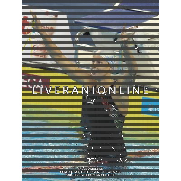 (110727) -- SHANGHAI, July 27, 2011 () -- Federica Pellegrini of Italy celebrates after the final of women\'s 200m freestyle swimming event at the 14th FINA World Championships in Shanghai, east China, July 27, 2011. Federica Pellegrini claimed the title with 1:55.58. (/Yang Lei)