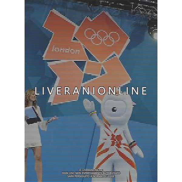 (110728) -- LONDON, July 28, 2011 () -- The 2012 Olympic Games mascot Wenlock waves at the \'London 2012 - One Year To Go\' celebration at the Trafalgar Square in central London, Britain, July 27, 2011. London celebrated the one year countdown to the London 2012 Olympic games here on Wednesday. (/Zeng Yi)