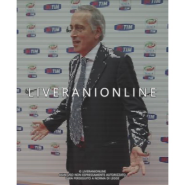 MILANO 27/7/2011 STUDI TELEVISIVI DI SPORT ITALIA VIA FELTRE PRESENTAZIONE DEL CALENDARIO DELLA SERIE A TIM 2011/2012 NELLA FOTO GIANCARLO ABETE FOTO FIOCHI/AG ALDO LIVERANI