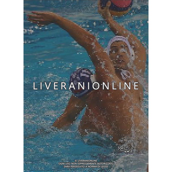(110728) -- SHANGHAI, July 28, 2011 () -- Andrija Prlainovic (front) of Serbia vies for the ball in the semifinal round of men\'s water polo event between Serbia and Hungary at the 14th FINA World Championships in Shanghai, east China, July 28, 2011. Serbia won the match 15-14.(/Pei Xin) (sqq)