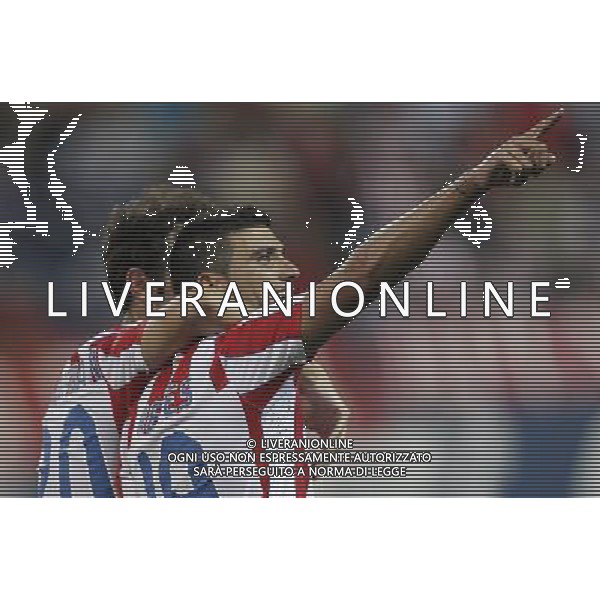 Madrid 28/07/2011.- Europa League preliminary round Atletico de Madrid vs Stromsgodset. Jose Antonio Reyes and Juanfran celebrating goal. Photo: Cesar Cebolla / ALFAQUI
