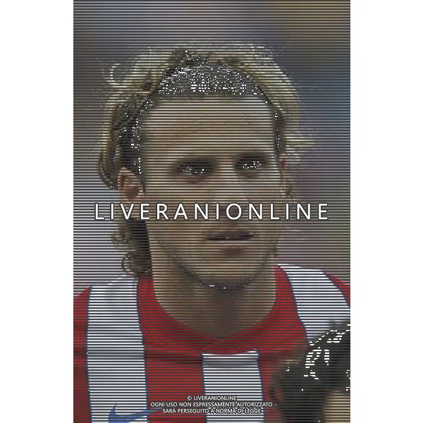 Madrid 28/07/2011.- Europa League preliminary round Atletico de Madrid vs Stromsgodset. Diego Forlan. Photo: Cesar Cebolla / ALFAQUI