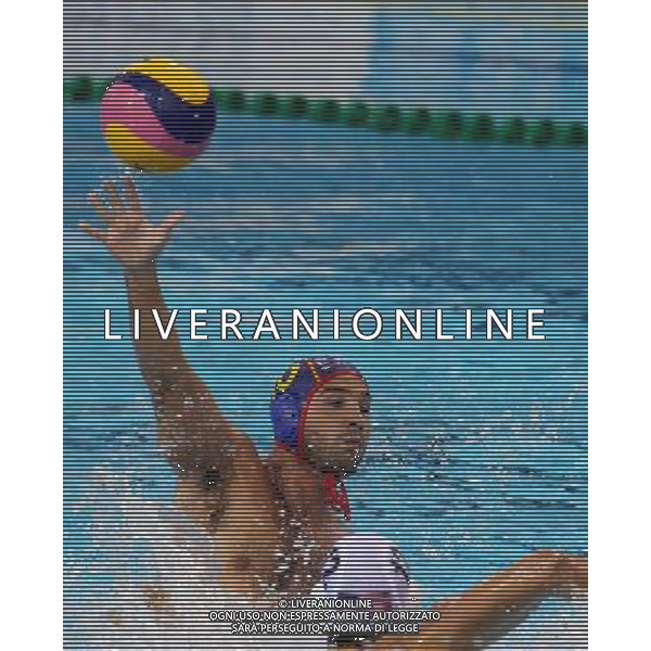 (110730) -- SHANGHAI, July 30, 2011 () -- Felipe Perrone Rocha (back) of Spain competes in the classification 5th-6th place match of men\'s water polo event between the United States and Spain at the 14th FINA World Championships in Shanghai, east China, July 30, 2011. Spain won the match 11-10.(/Liu Ying) (sqq)